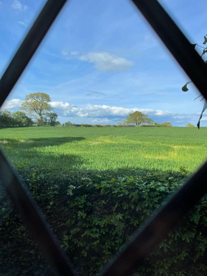 Parrs Cottage Wollaston  外观 照片